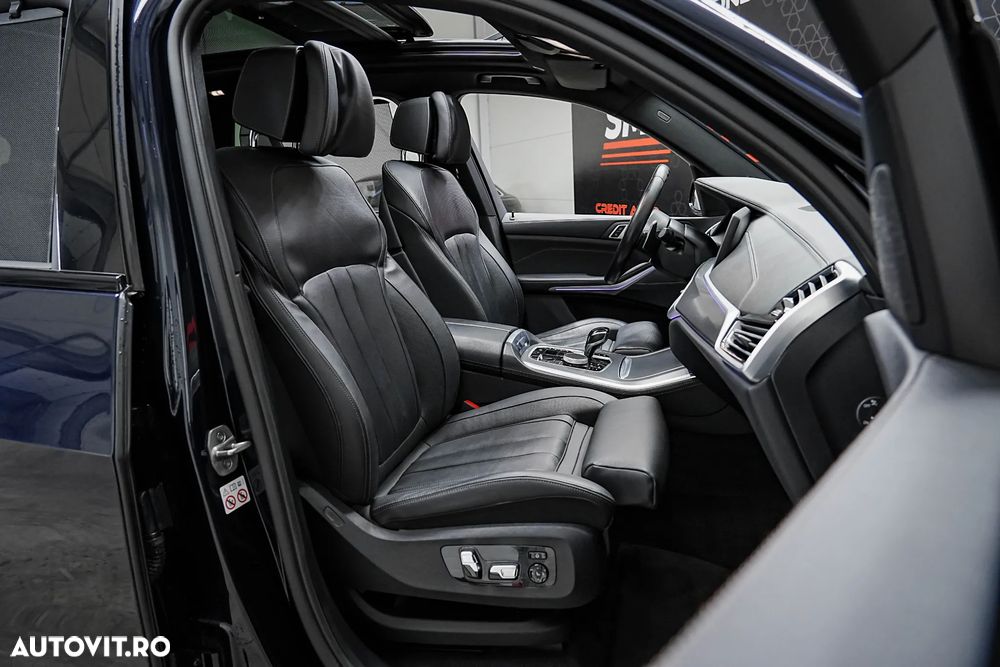 BMW X5 xDrive45e - 11