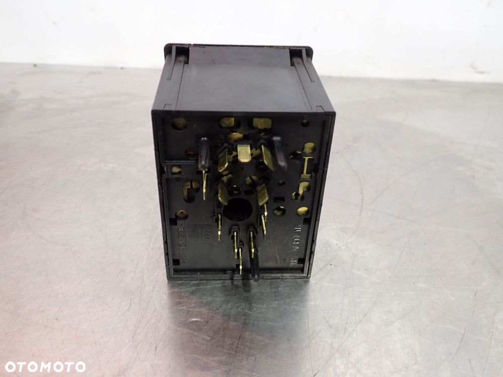 PRZEŁĄCZNIK ŚWIATEŁ SUBARU JUSTY III 09180771 - 3