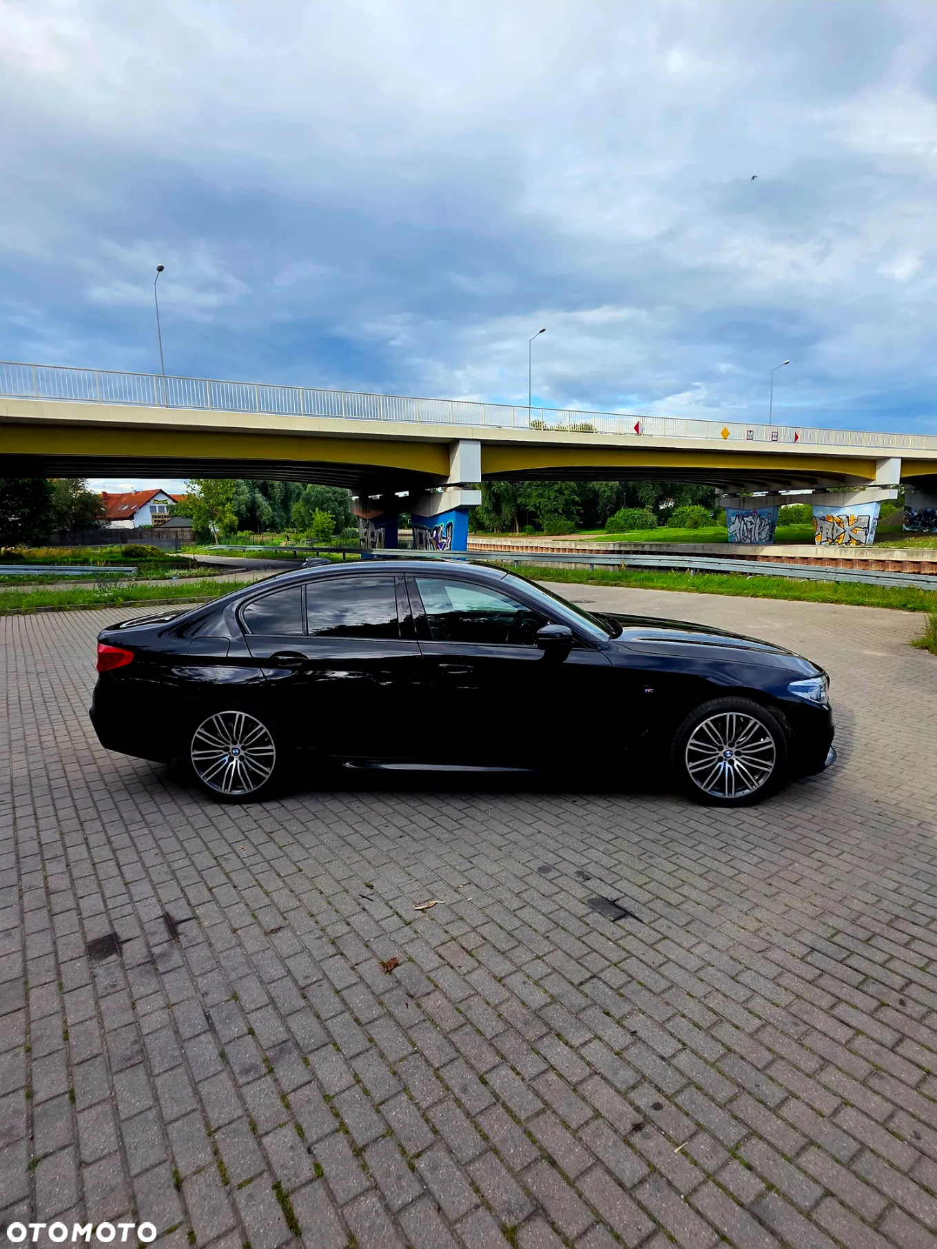 BMW Seria 5 530d xDrive M Sport sport - 22