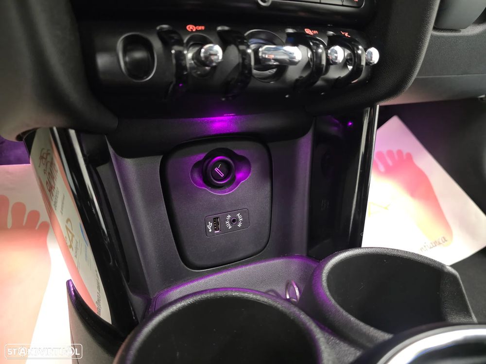 MINI 3 Portas Cooper D 60 Years Chili - 59