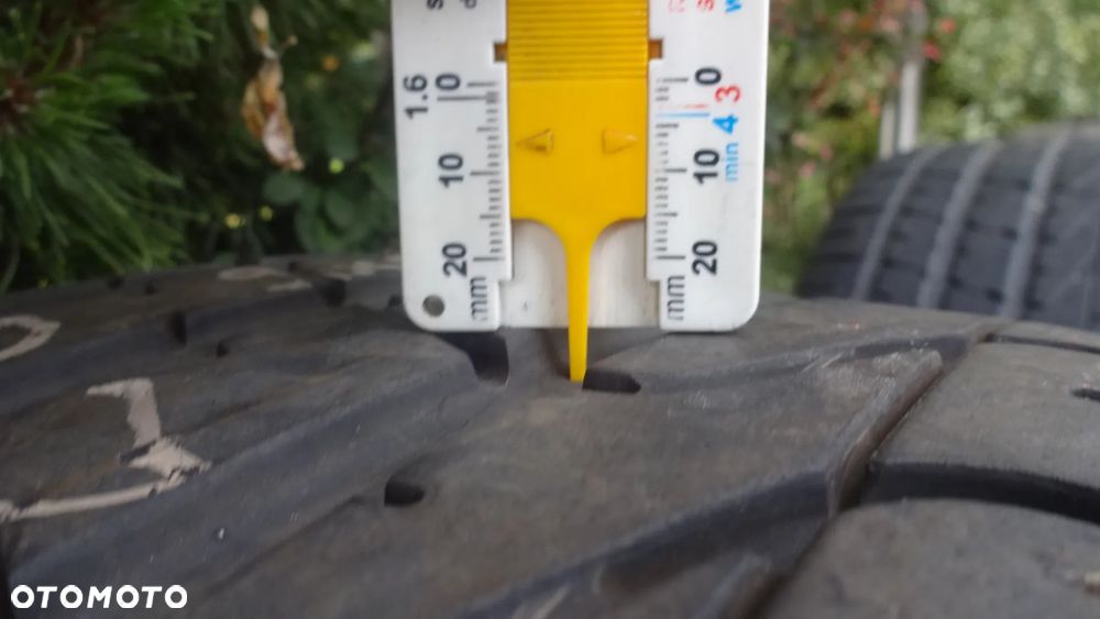Koła letnie 19'' 5x120 VW T6 ET48 255/40R19 Pirelli PZero - 4