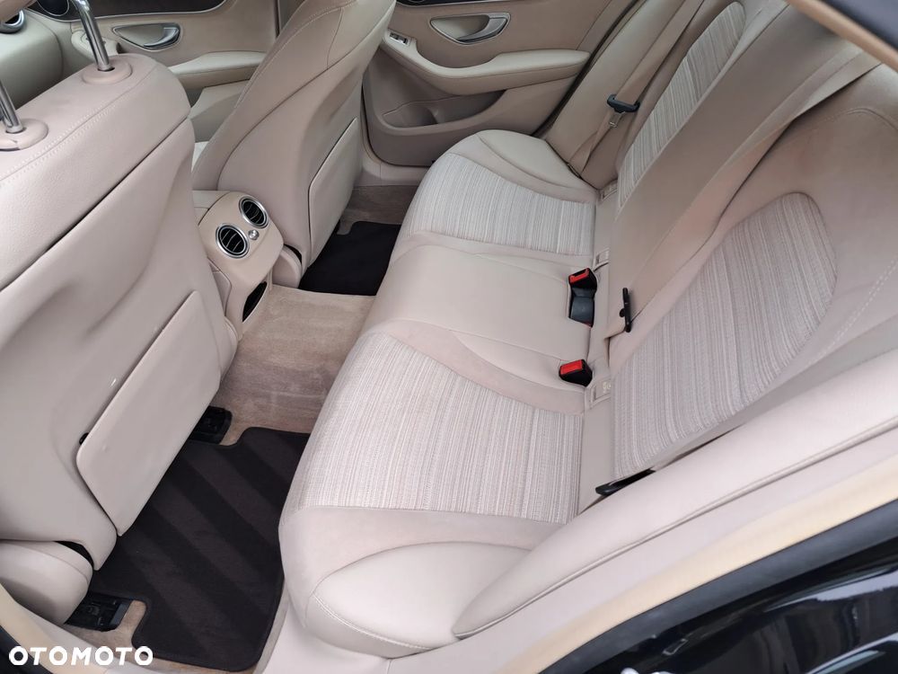Mercedes-Benz Klasa C 180 7G-TRONIC - 6