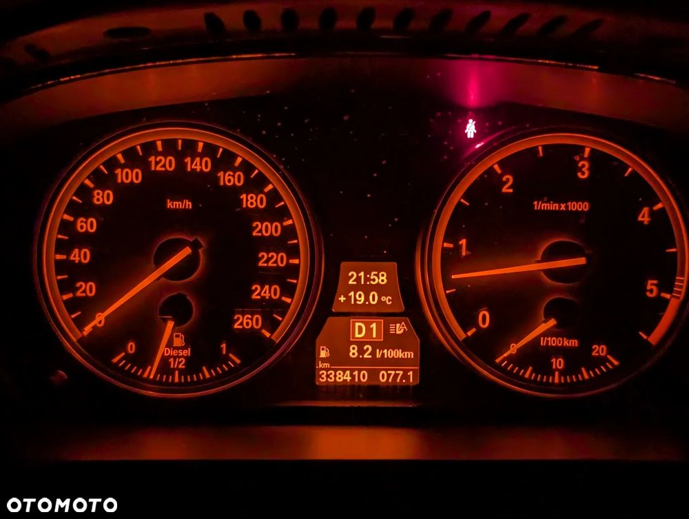 BMW Seria 5 - 22