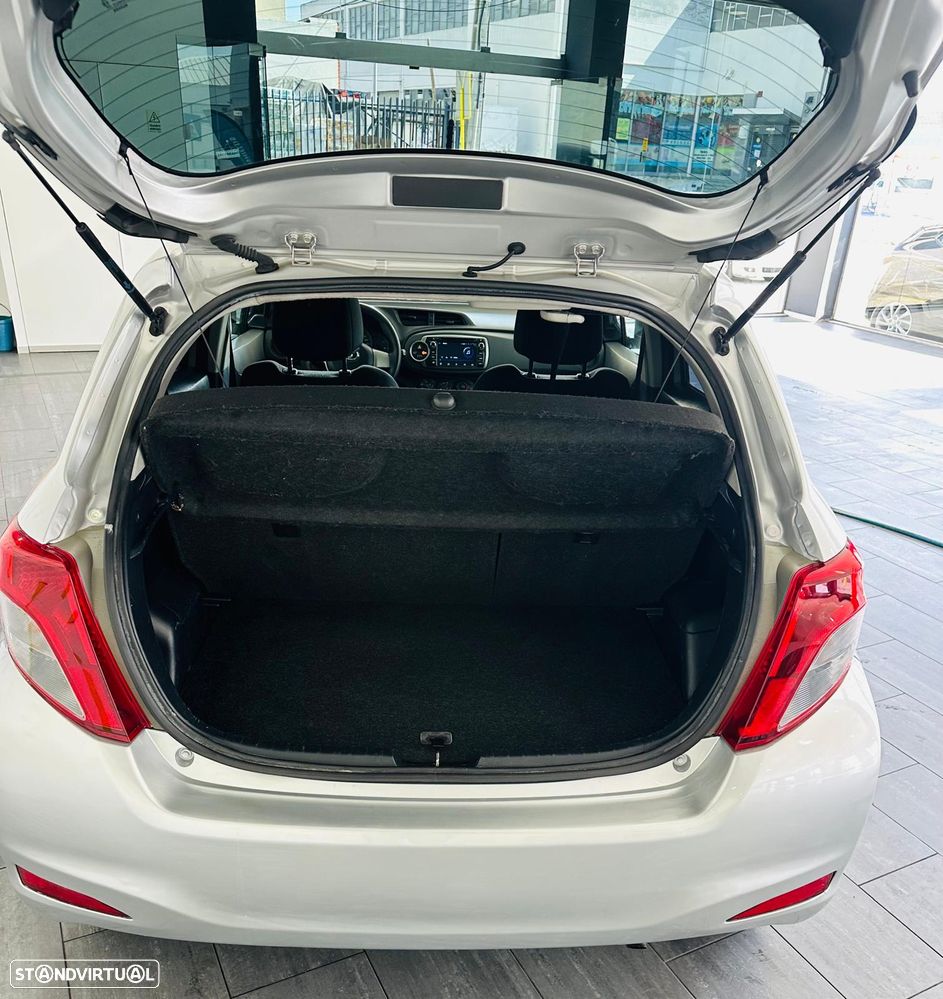 Toyota Yaris 1.0 VVT-i - 8