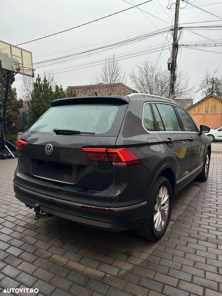 Volkswagen Tiguan 2.0 TDI SCR 4MOTION (BlueMotion Techn.) DSG Comfortline - 9