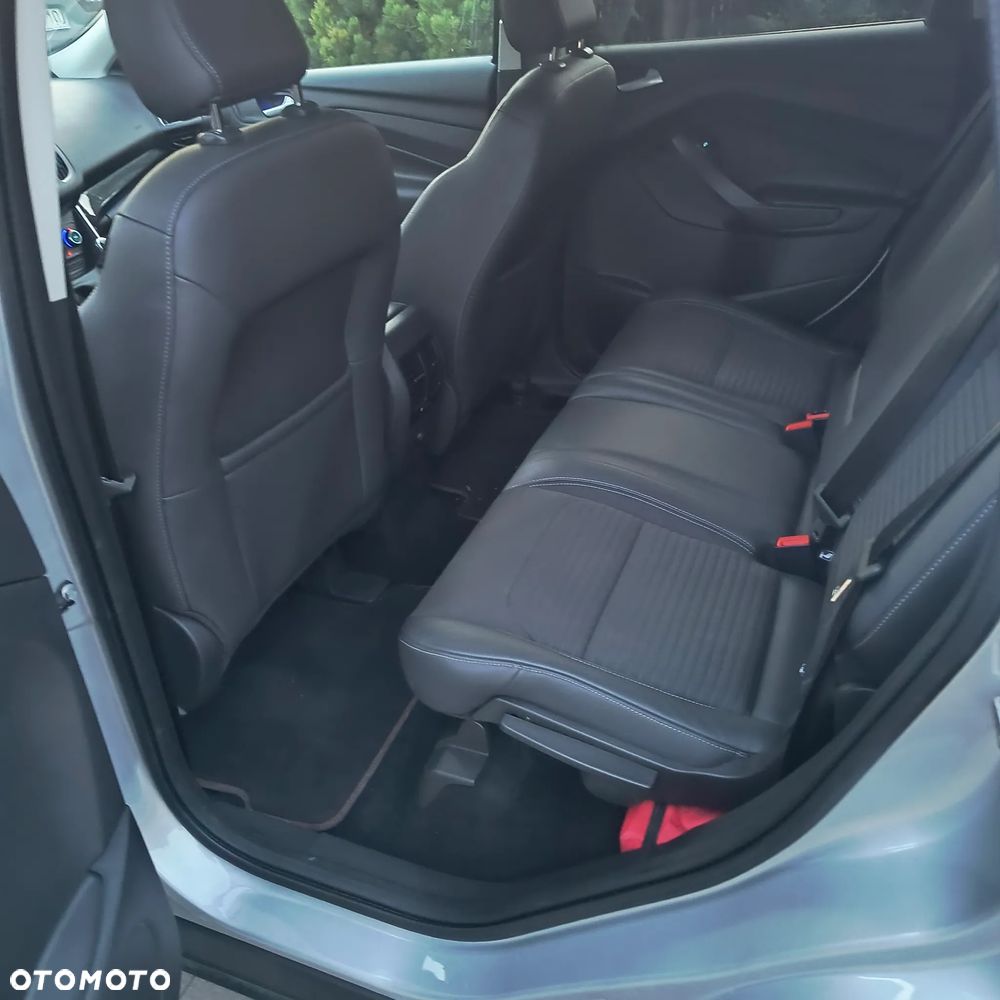 Ford Kuga 2.0 TDCi 4WD Titanium - 21