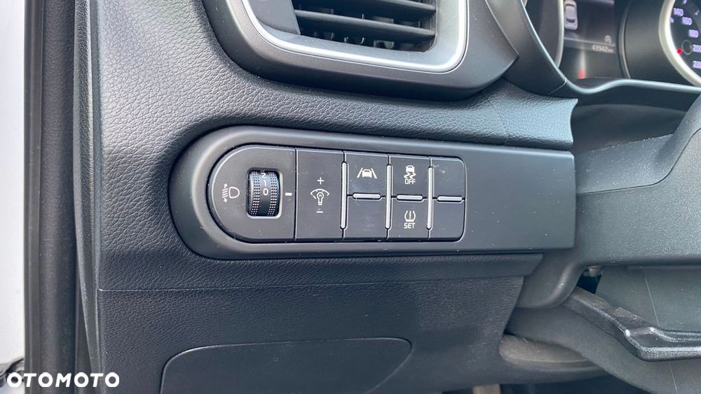 Kia XCeed 1.5 T-GDI M DCT - 18