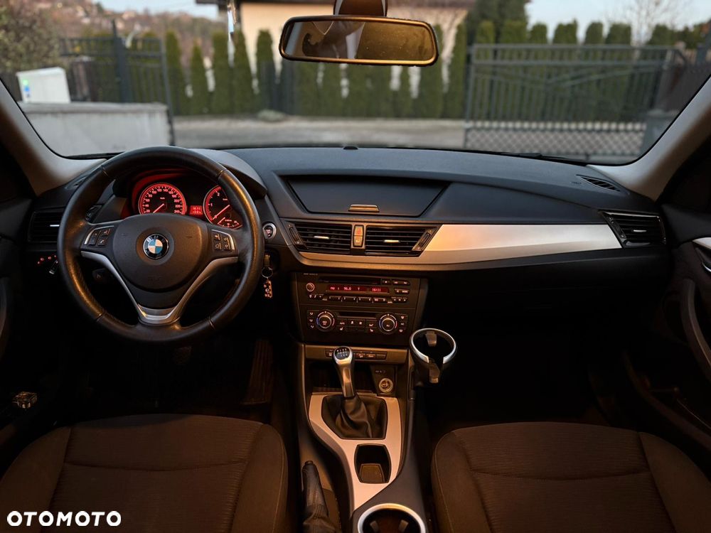 BMW X1 xDrive18d - 5