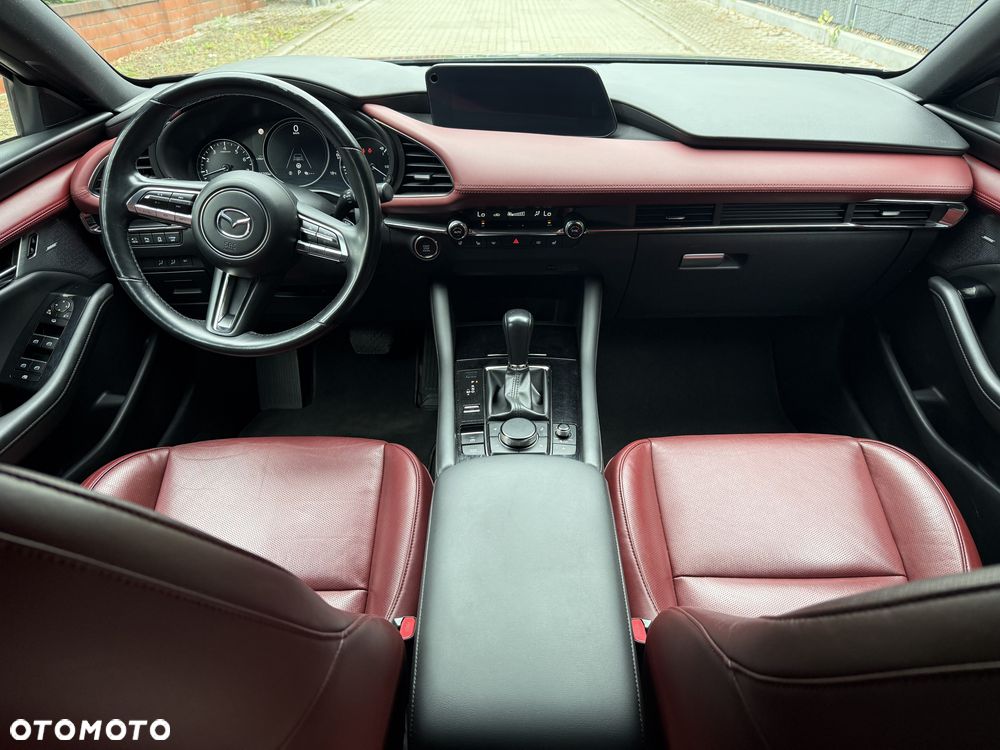 Mazda 3 - 7