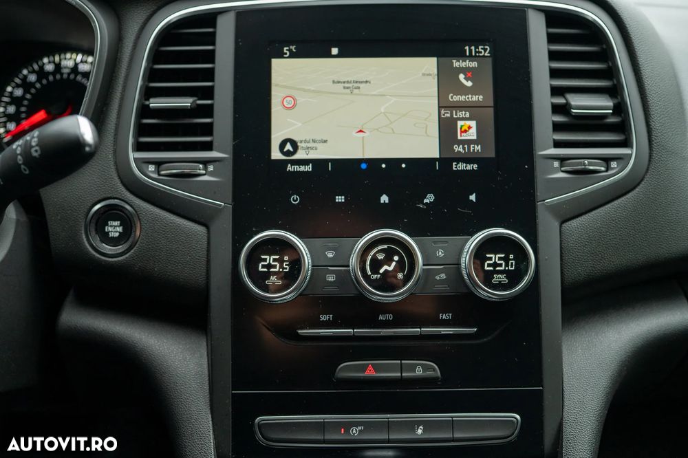 Renault Megane Blue dCi 116 EDC Zen - 28