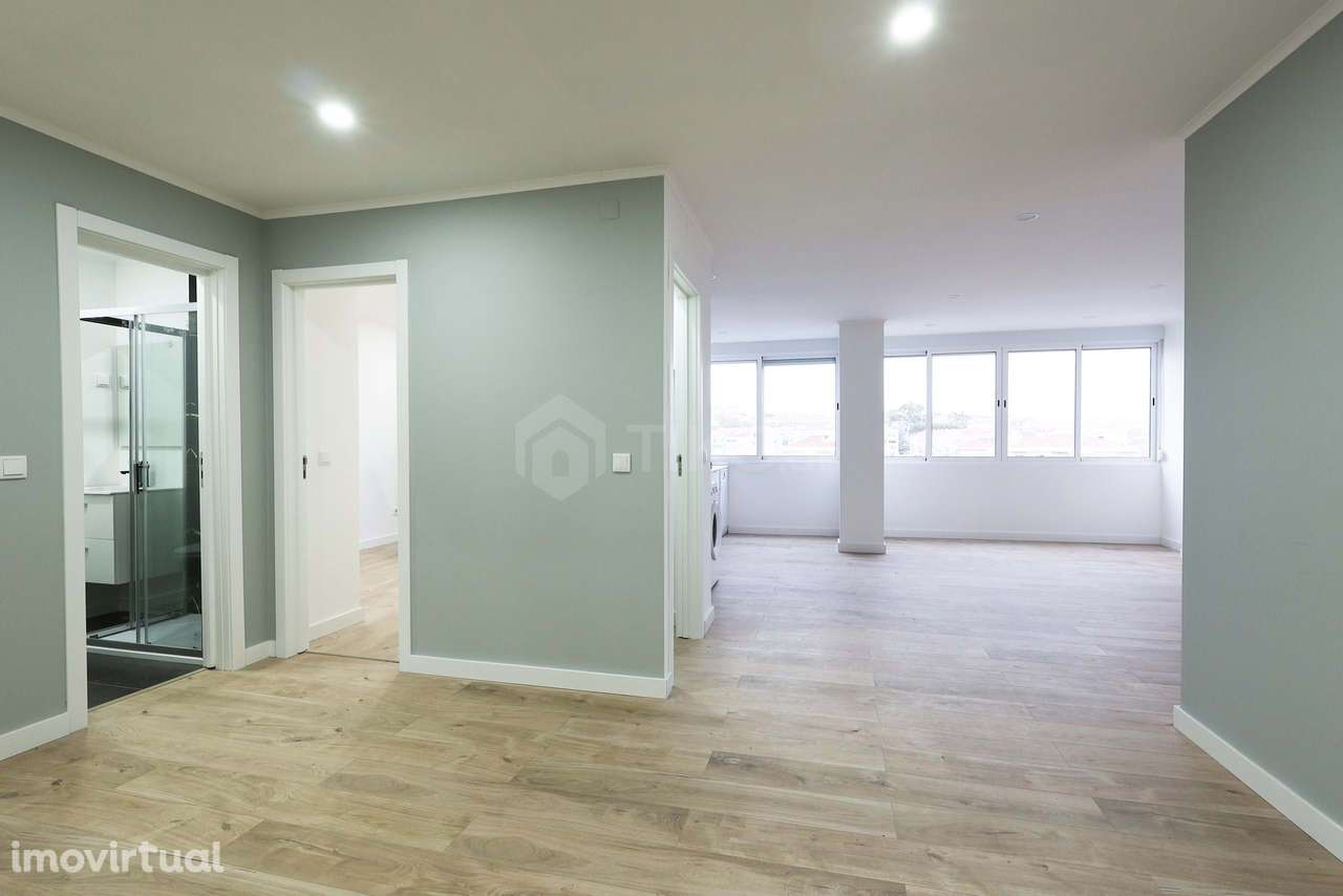 T4 TOTALMENTE REMODELADO NA DAMAIA – PRONTO A HABITAR | LOCALIZAÇÃO E - Grande imagem: 5/33