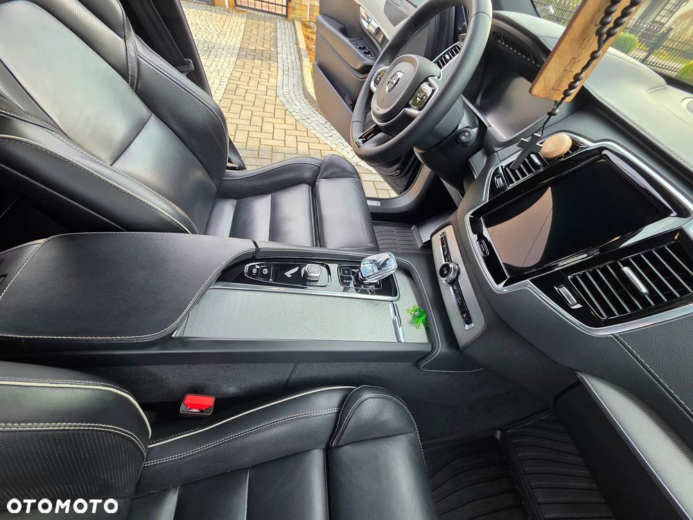 Volvo XC 90 B5 D AWD Plus Bright 7os - 28