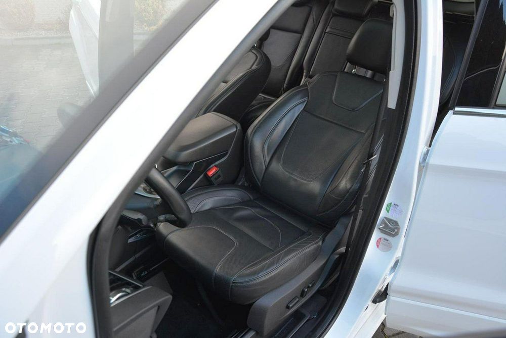 Ford Kuga 2.0 TDCi 4x4 Individual - 19