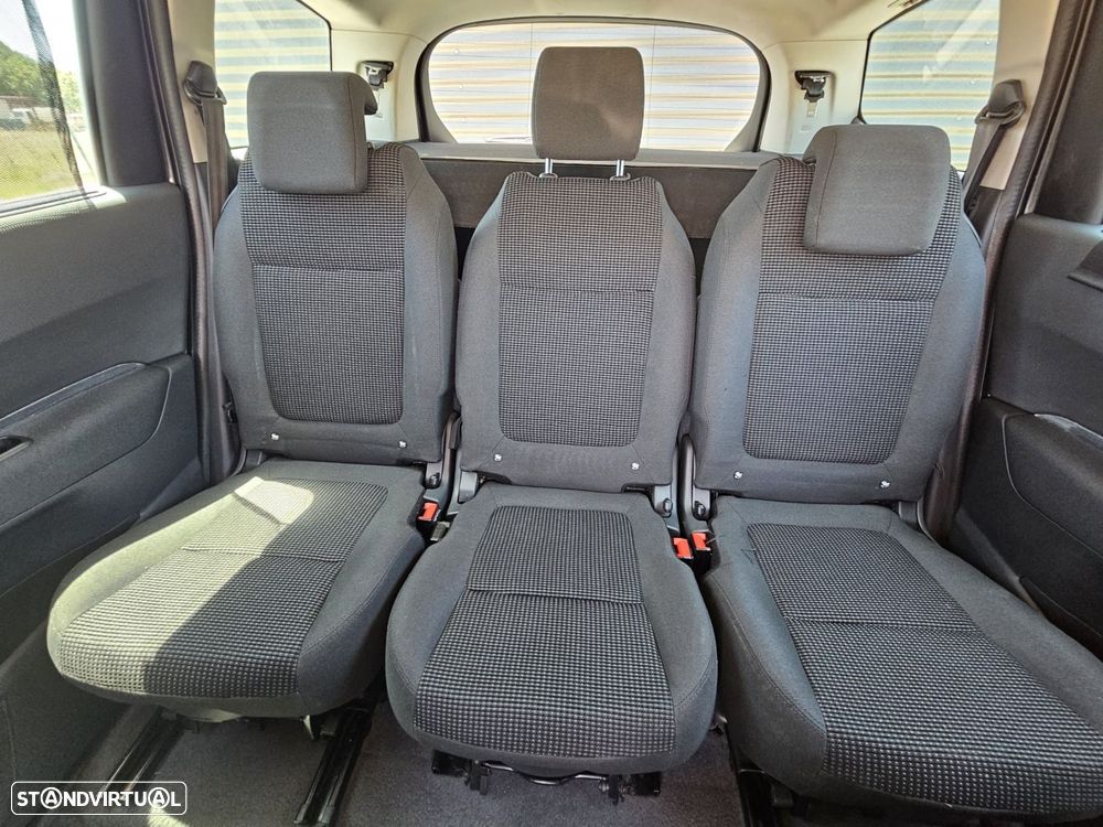 Peugeot 5008 1.6 BlueHDi Style - 18