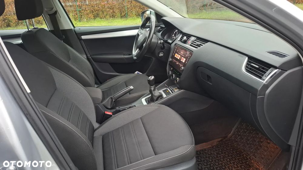 Skoda Octavia 1.4 TSI Ambition - 11