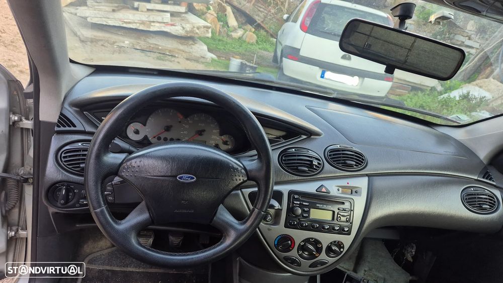 Ford Focus 1.8 TDCi Trend - 6