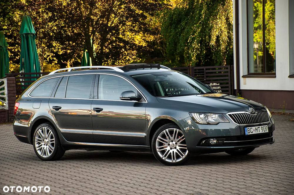 Skoda Superb 2.0 TDI Green tec DSG Exclusive - 9