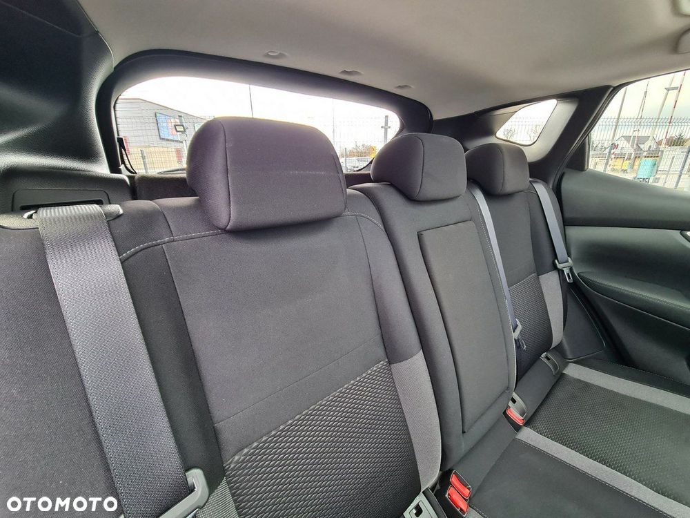 Nissan Qashqai 1.3 DIG-T Tekna - 26