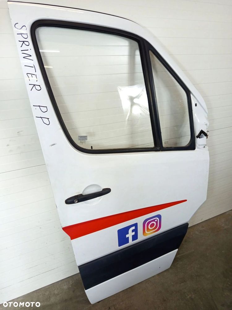 DRZWI PRAWY PRZÓD PRAWE PRZEDNIE MERCEDES SPRINTER W906 9147 - 2