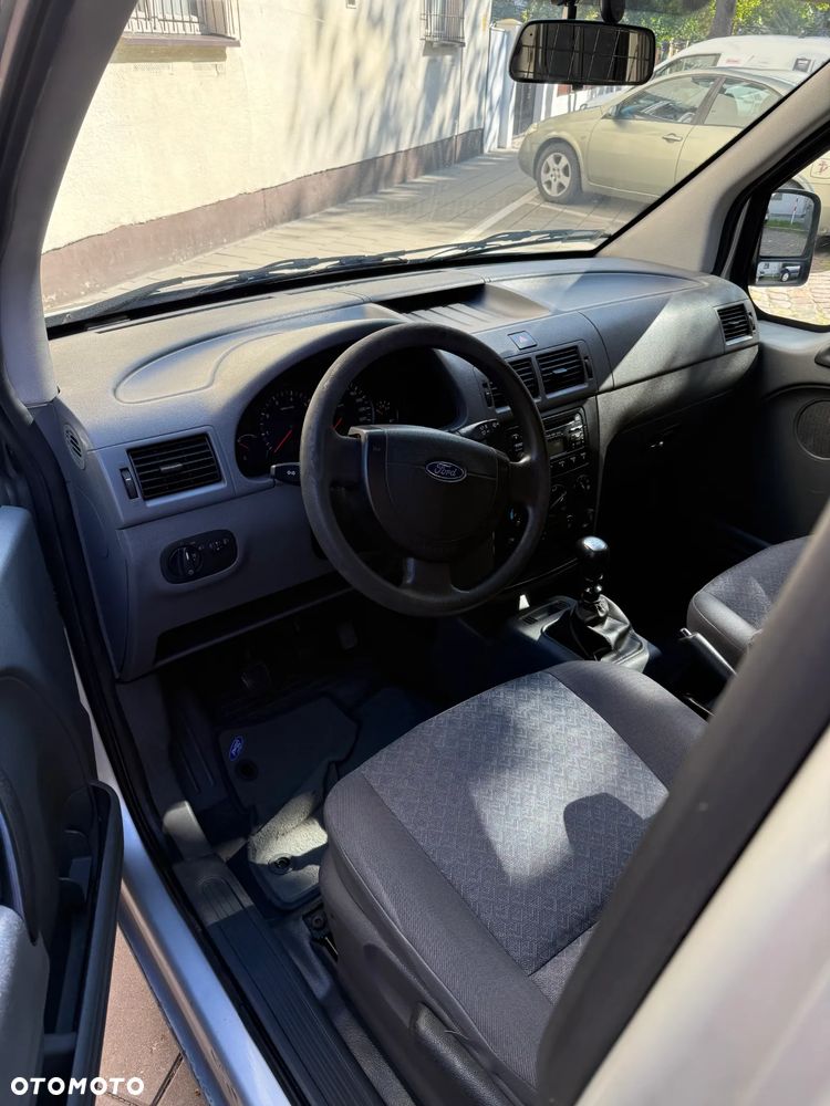 Ford Transit Connect - 3