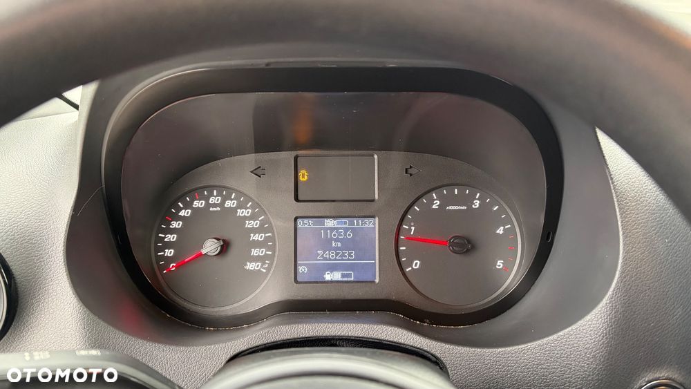 Mercedes-Benz Sprinter - 5