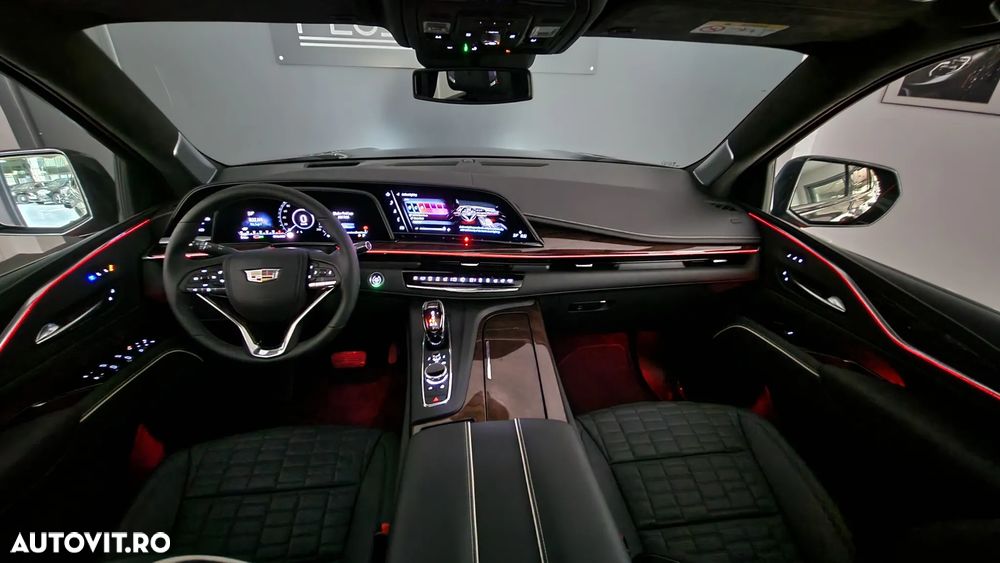 Cadillac Escalade 6.2 V8 AWD AT Premium - 25