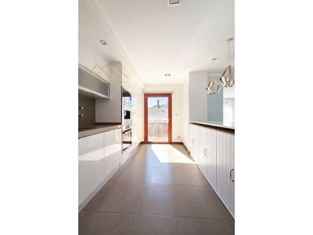 Excelente Apartamento T2 inserido no Condomínio Privado Casas de Sa... - Grande imagem: 3/36