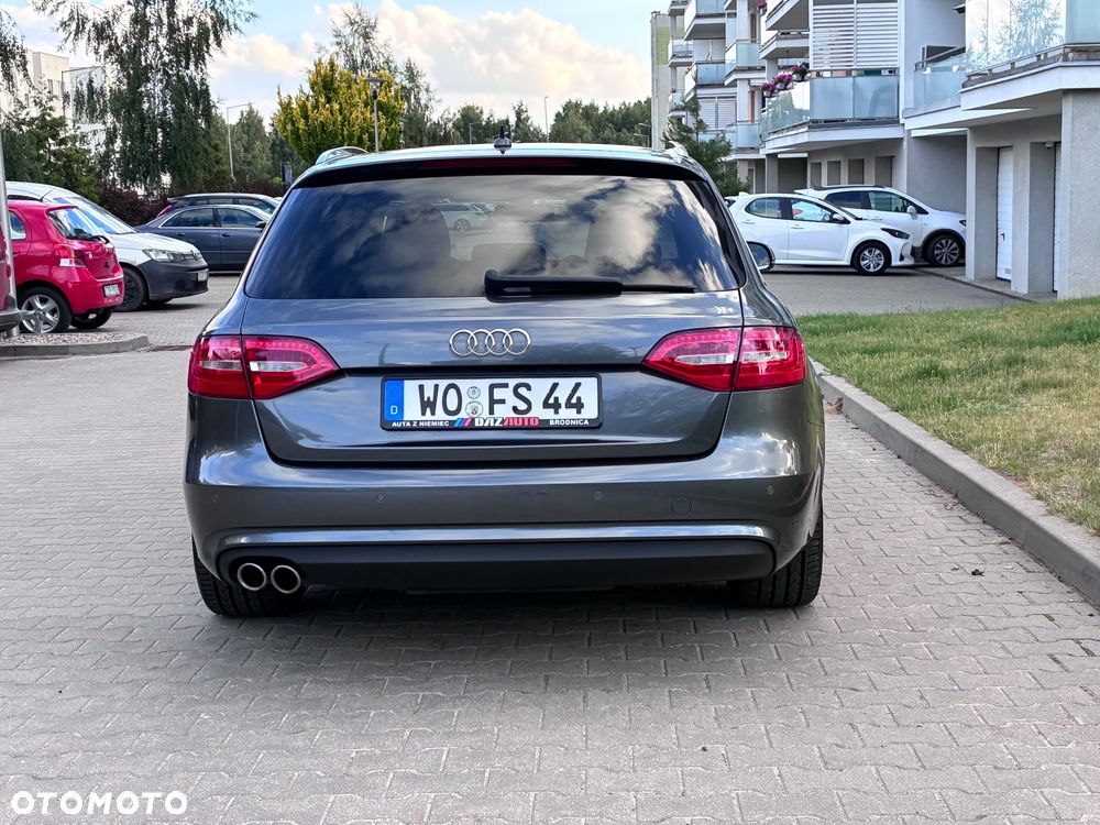 Audi A4 Avant 2.0 TDI DPF S line Sportpaket - 30