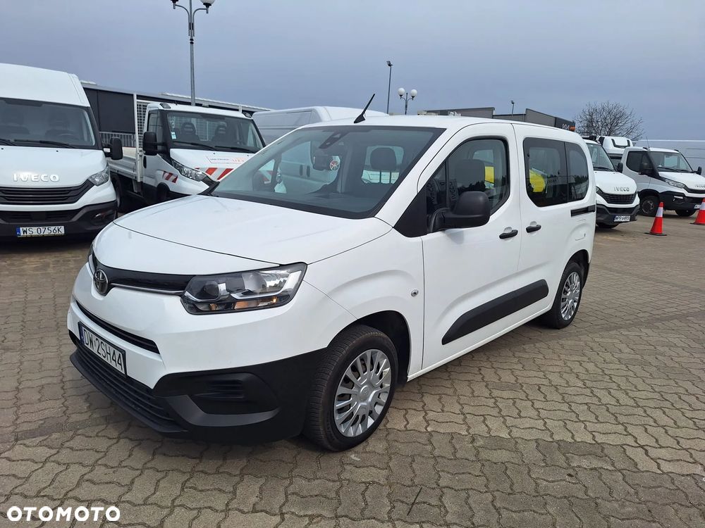 Toyota Proace City Verso 5 osobowy 1,5 diesel - 1
