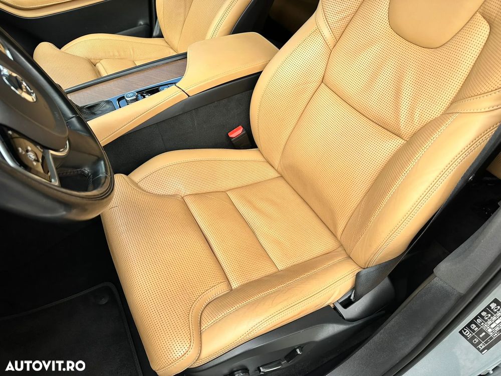 Volvo XC 90 D5 AWD Inscription - 6