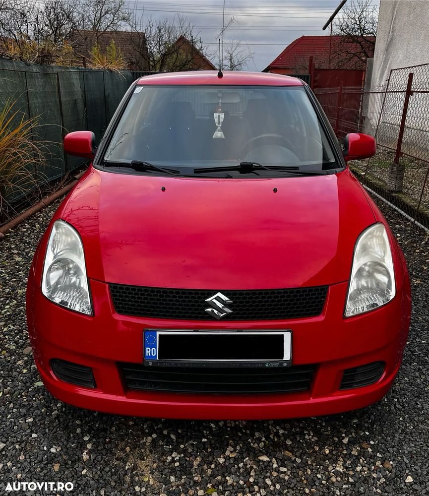 Suzuki Swift - 1