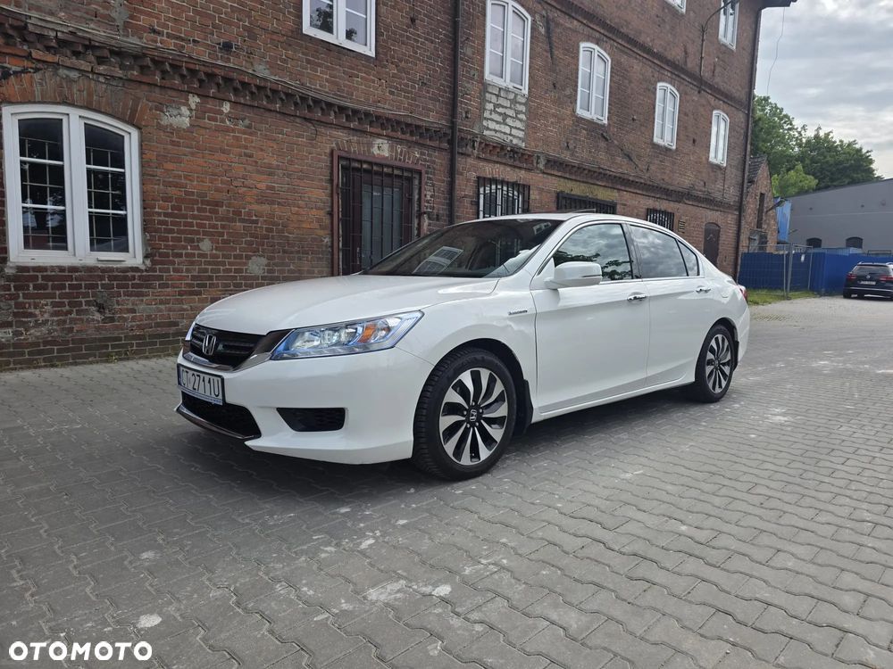Honda Accord - 1