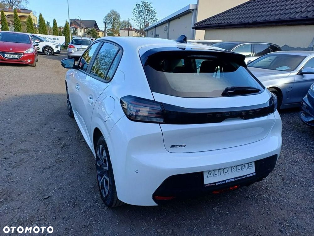 Peugeot 208 1.2 PureTech Allure S&S - 5
