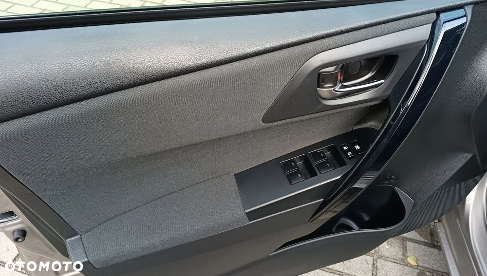 Toyota Auris - 28