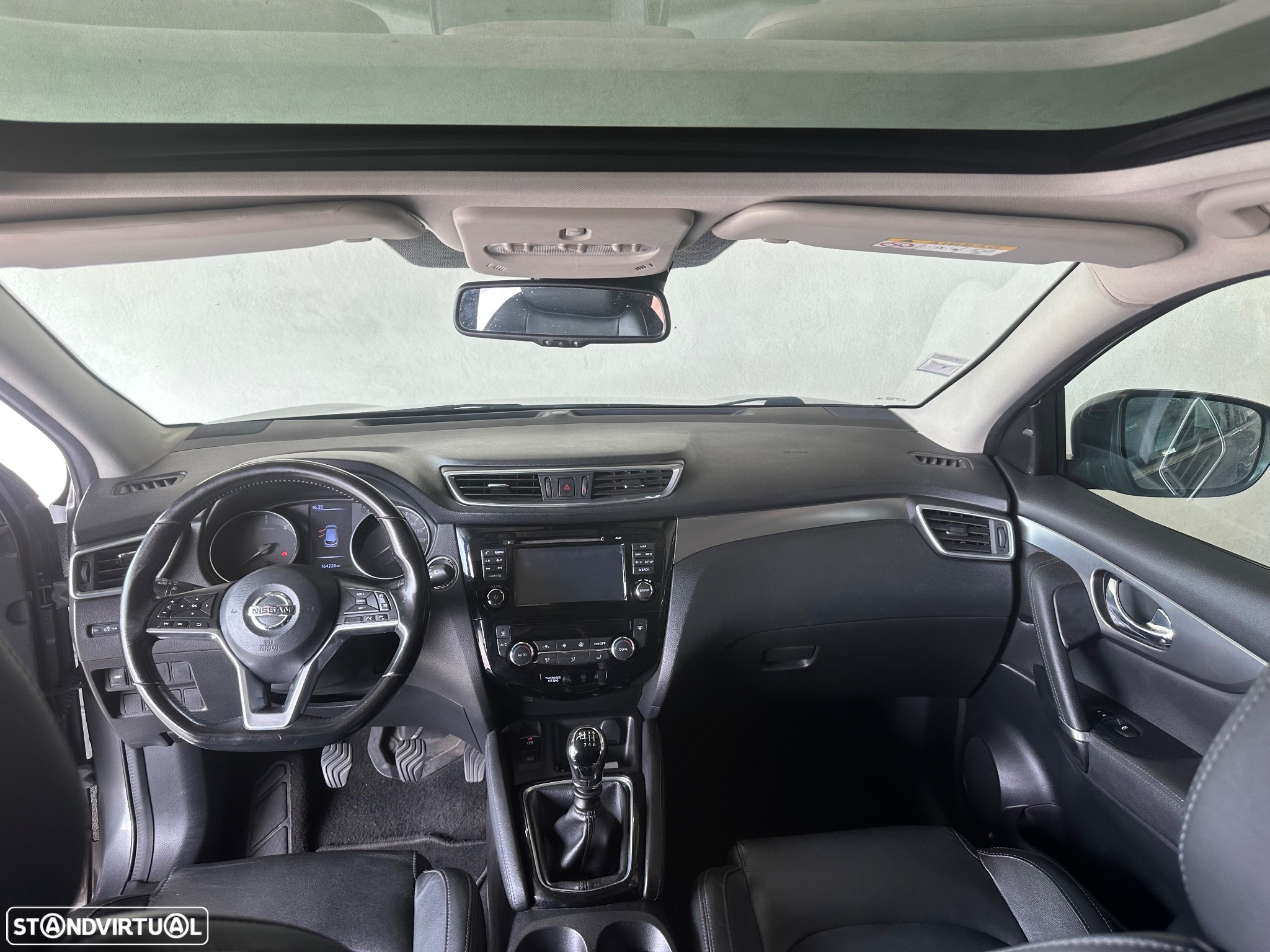 Nissan Qashqai 1.6 dCi Tekna Premium - 8