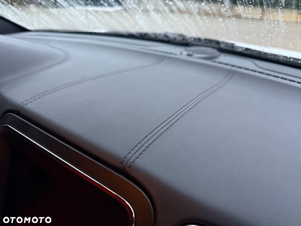 Dodge Durango 5,7 R/T - 12