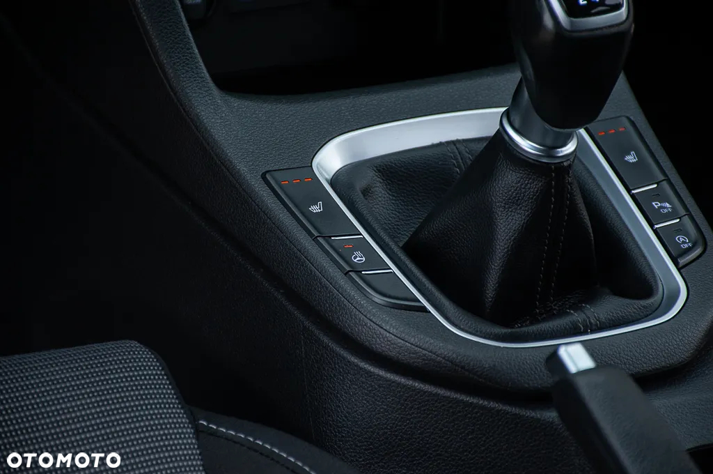 Hyundai i30 1.0 T-GDI Premium - 35