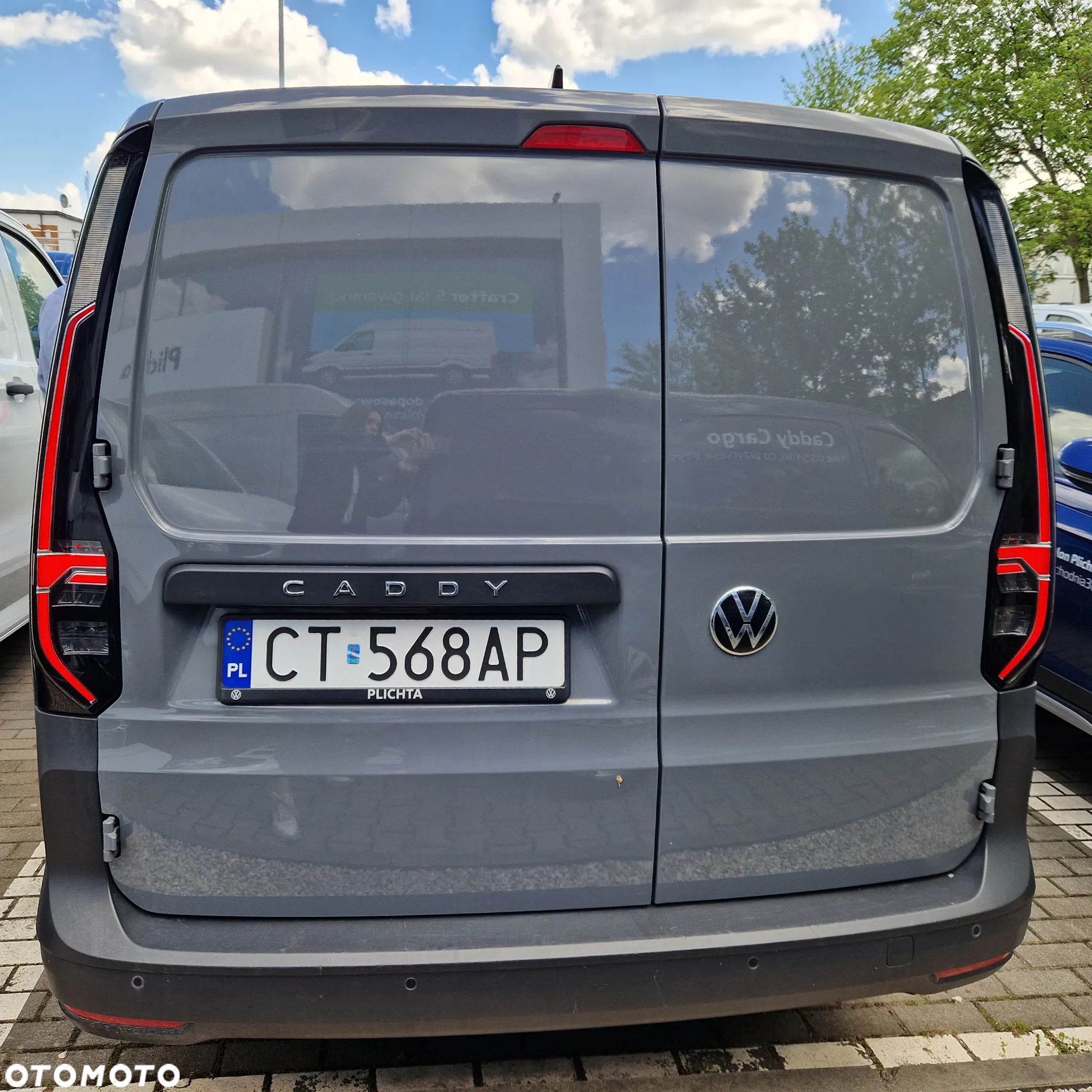 Volkswagen Caddy 2.0 TDI DSG - 6