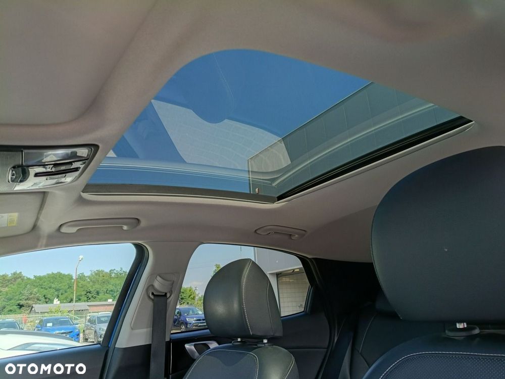 Kia XCeed - 40
