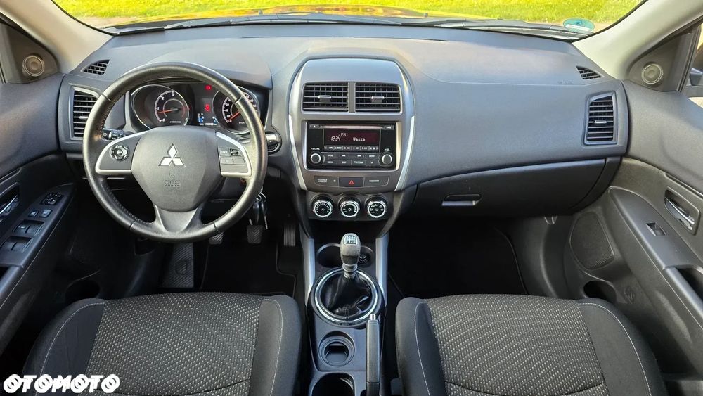 Mitsubishi ASX - 13
