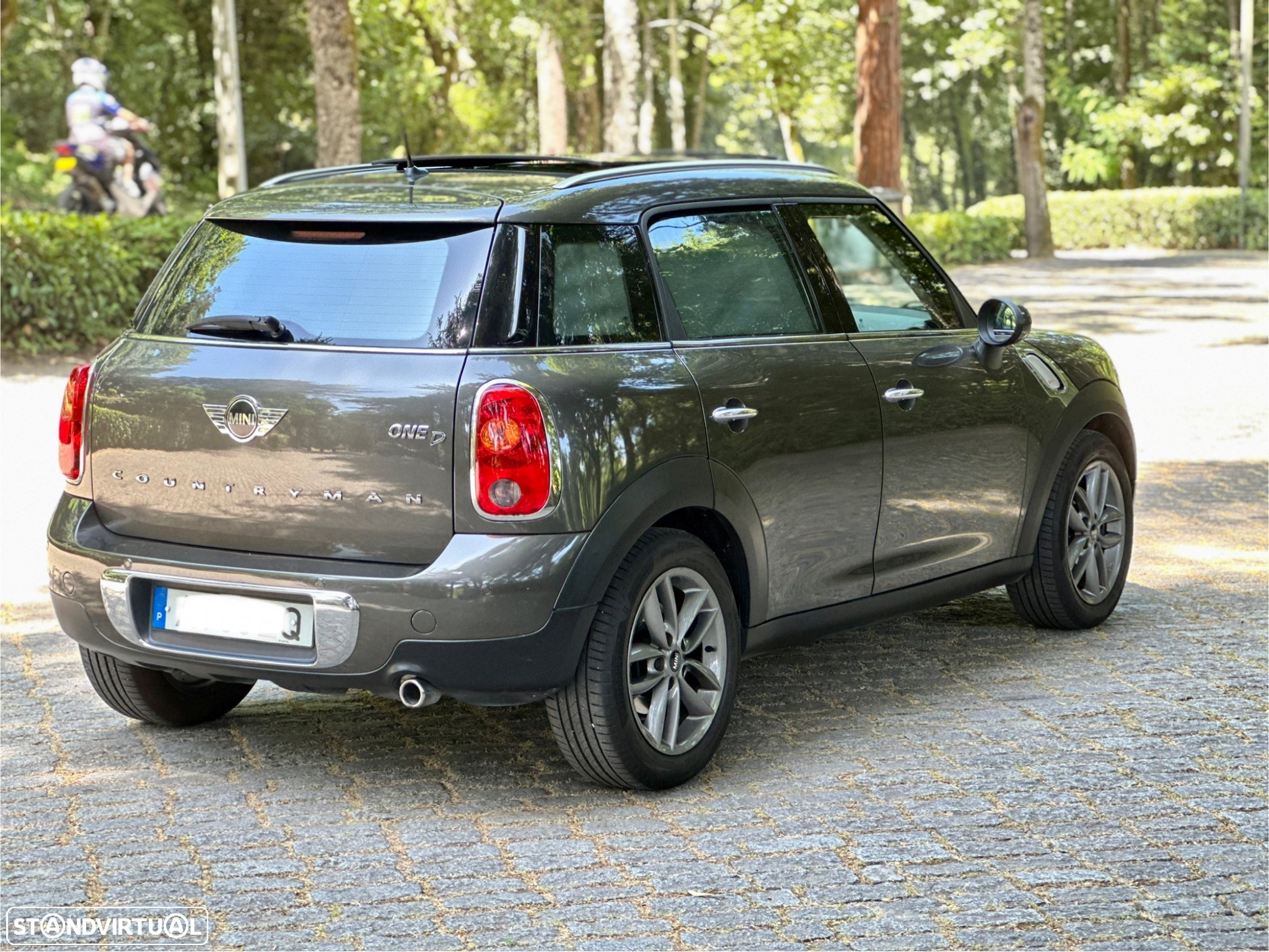 MINI Countryman One D - 4