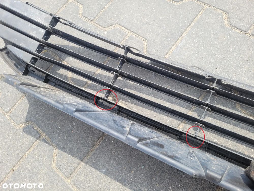 Kratka zderzaka środkowa Toyota Verso S 2011-2015r 53112-52220 - 4
