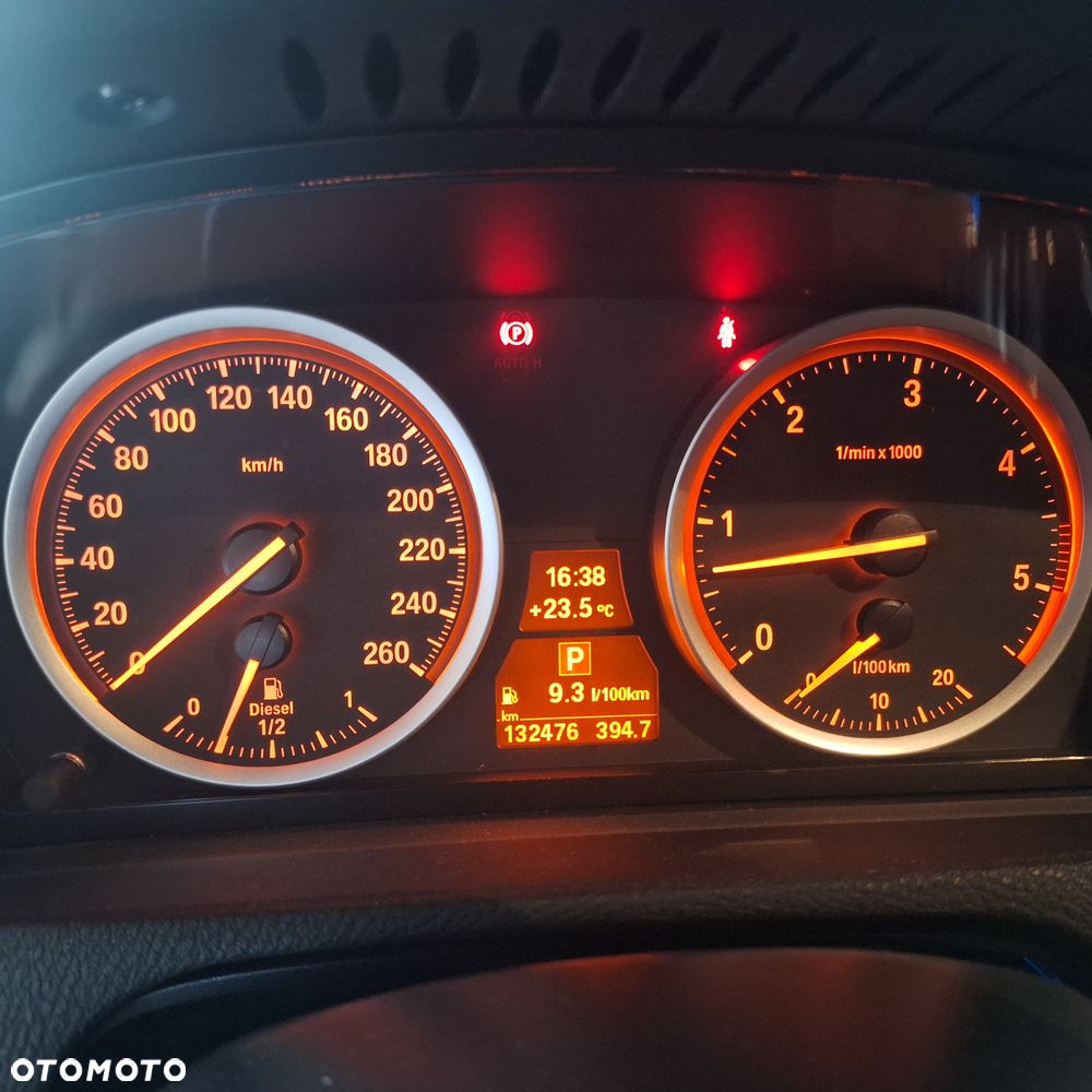 BMW X6 xDrive40d - 13