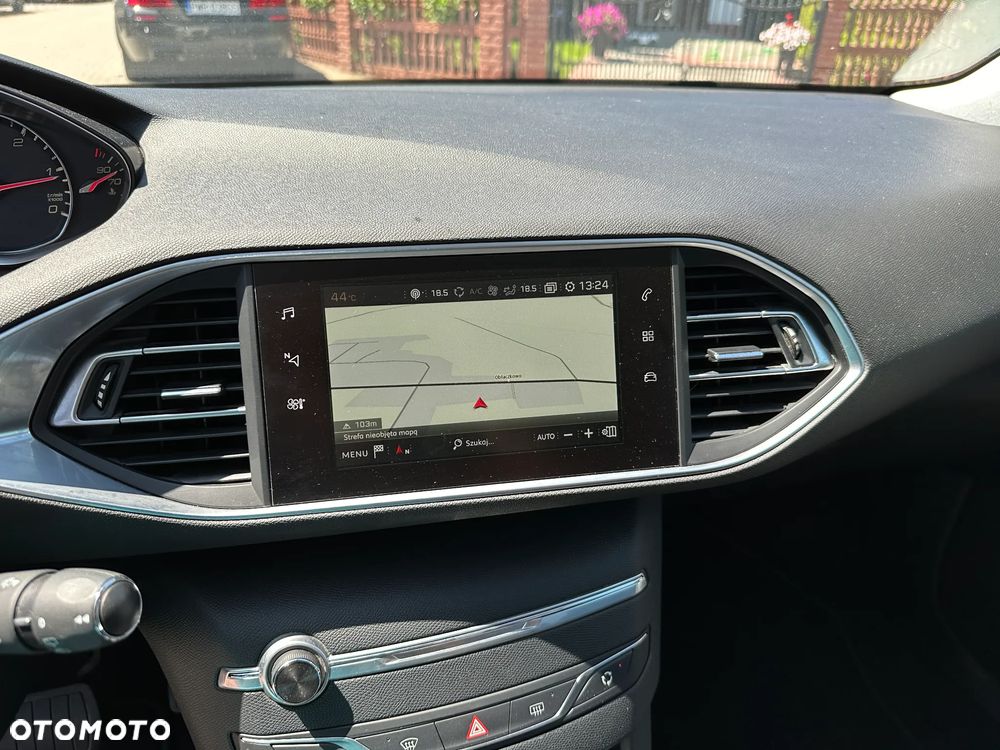 Peugeot 308 - 13