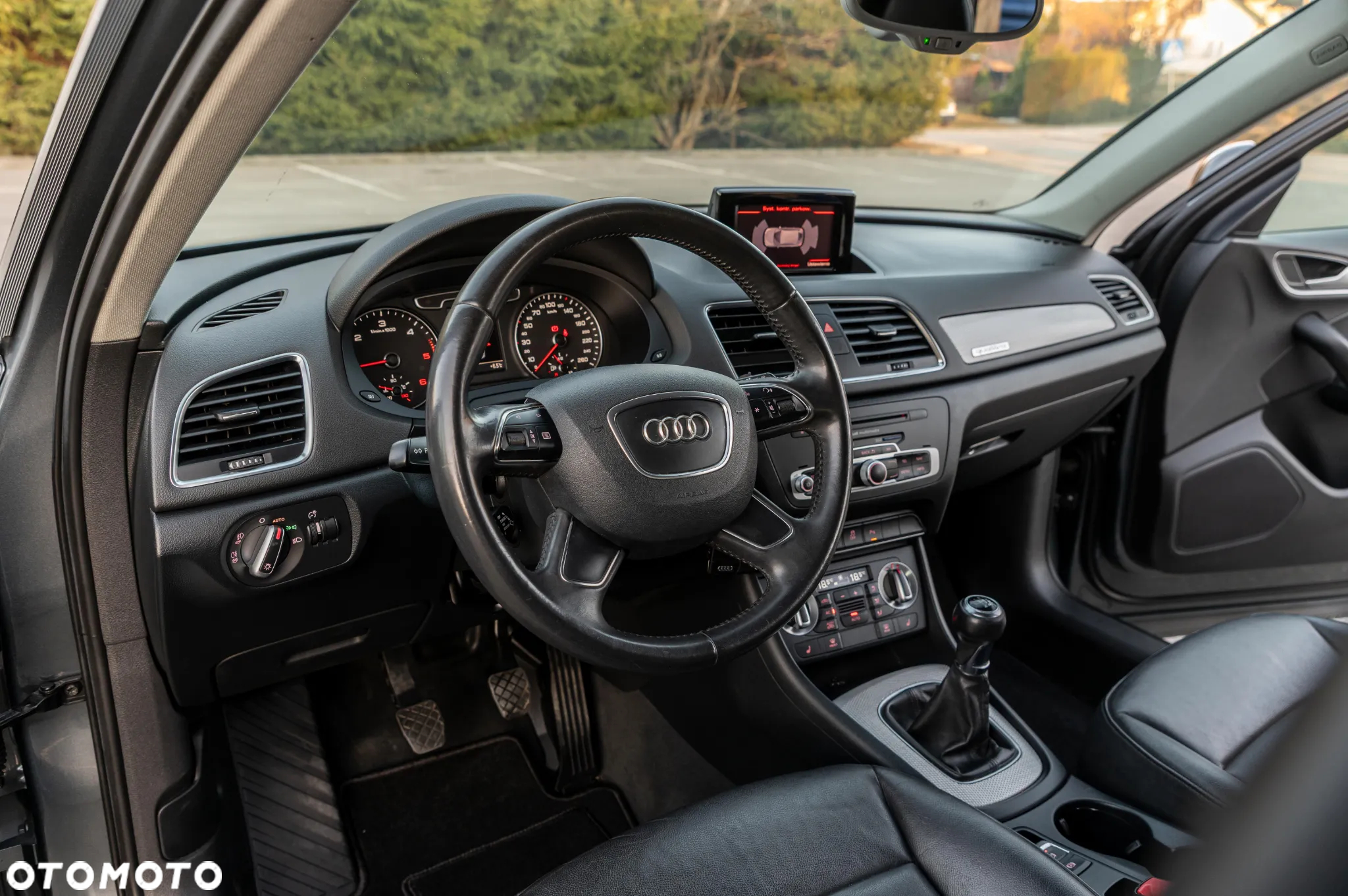 Audi Q3 2.0 TDI Quattro - 32