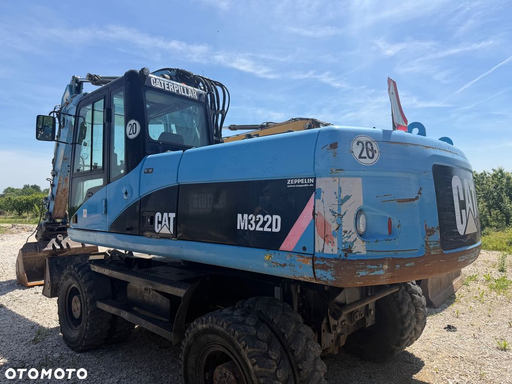 Caterpillar M322D - 1