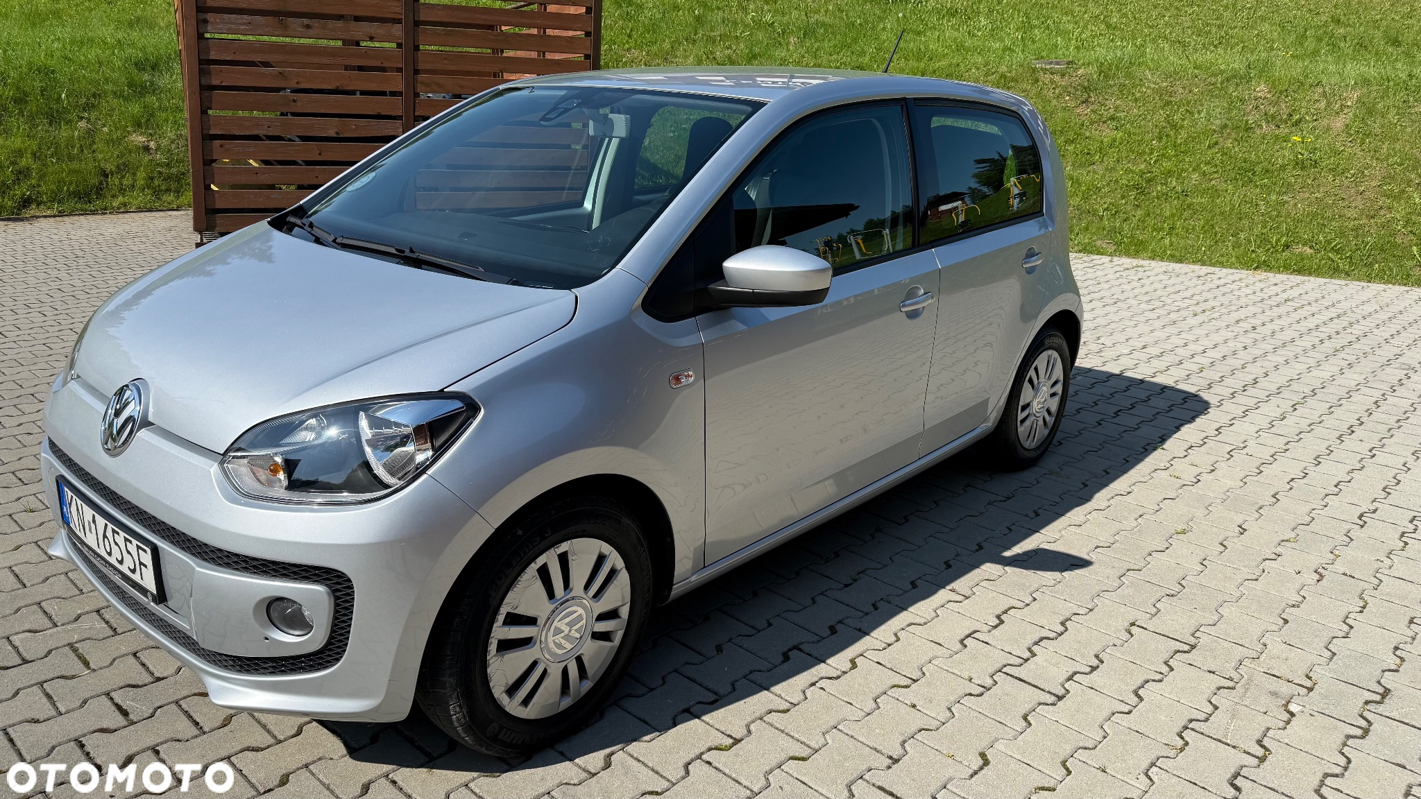 Volkswagen up! (BlueMotion Technology) high - 3