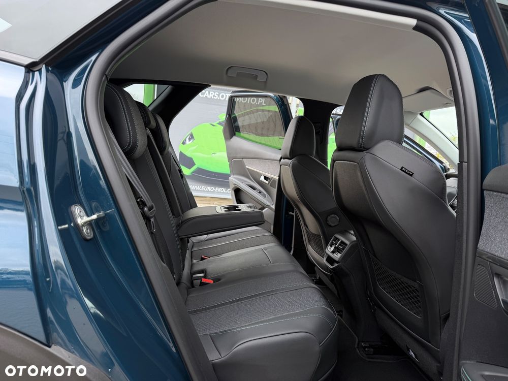 Peugeot 3008 1.6 PureTech HYbrid Allure S&S EAT8 - 30