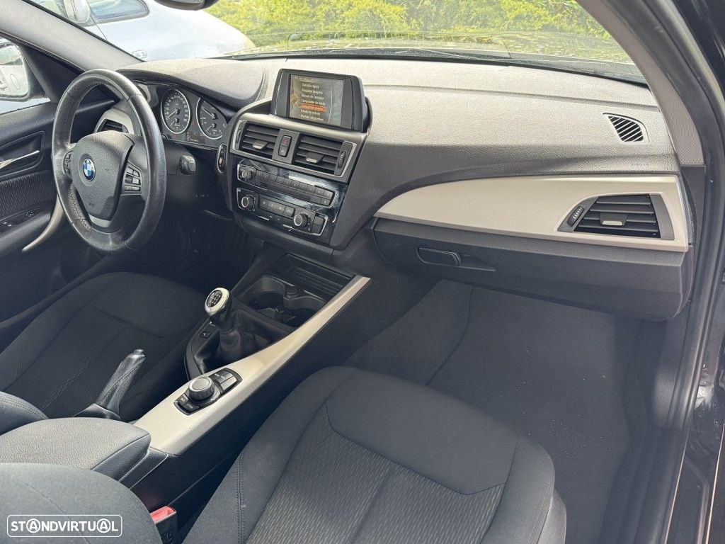BMW 114 d Line Urban - 32