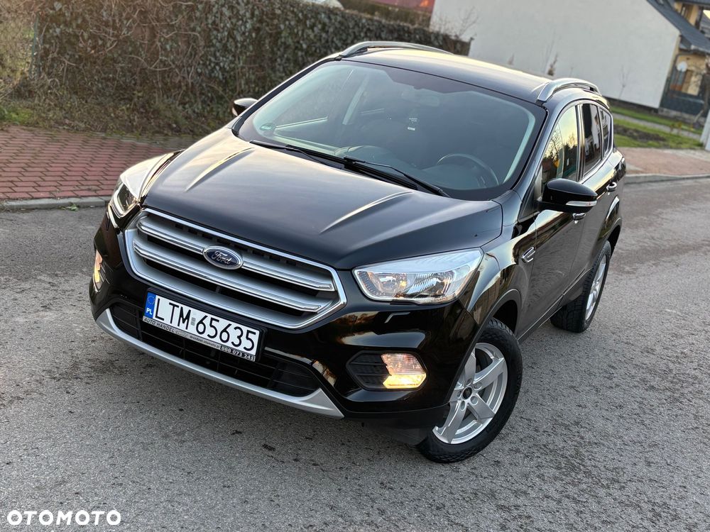 Ford Kuga - 1
